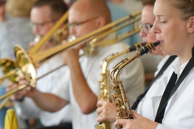 Musiker und Musikerinnen des Feuerwehrmusikzuges Jevenstedt