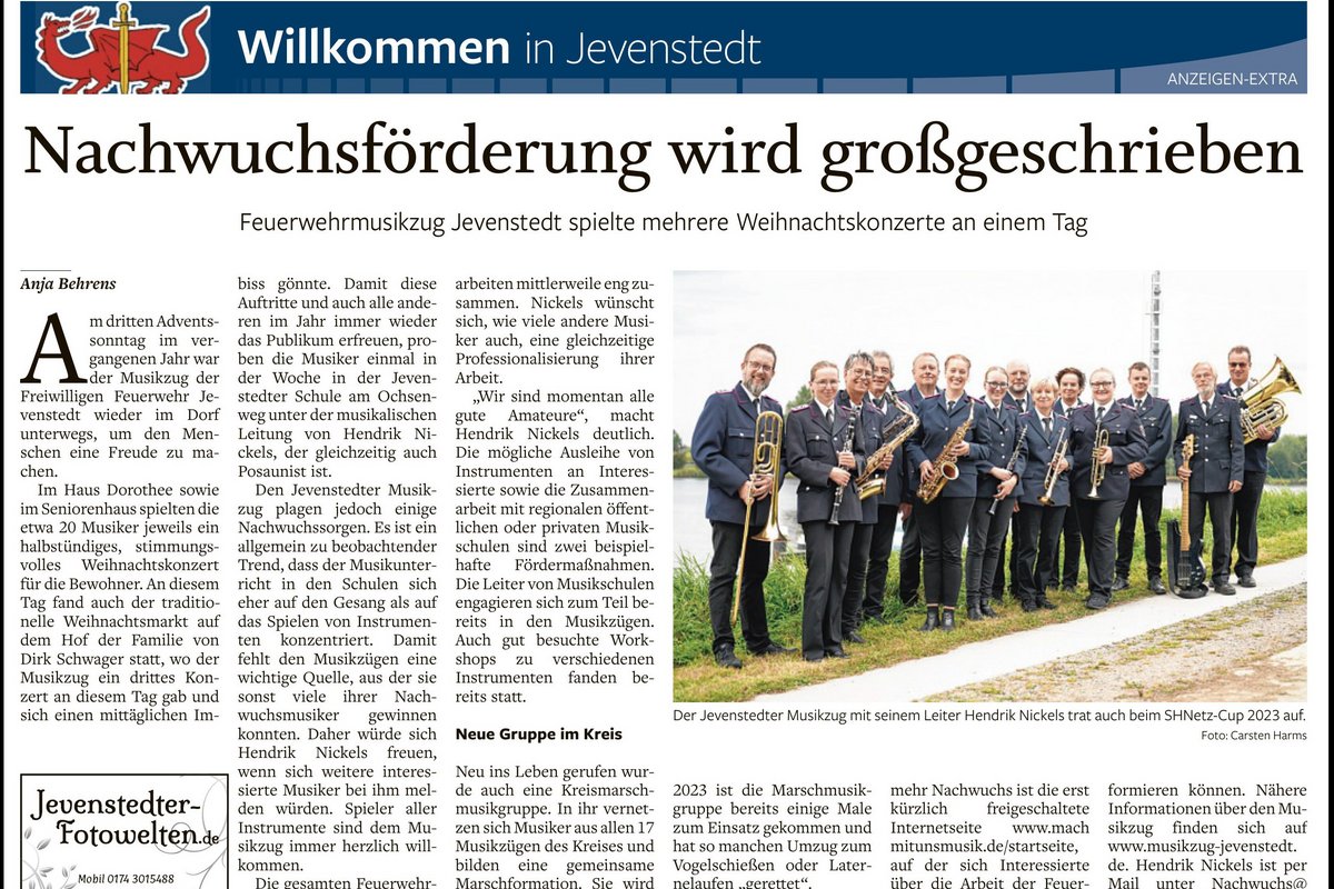 Zeitungsartikel über den Feuerwehrmusikzug Jevenstedt in der "Hallo Rendsburg"